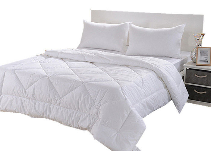 Feather Proof Fabric Quilt Hotel Bedding Sets OEM